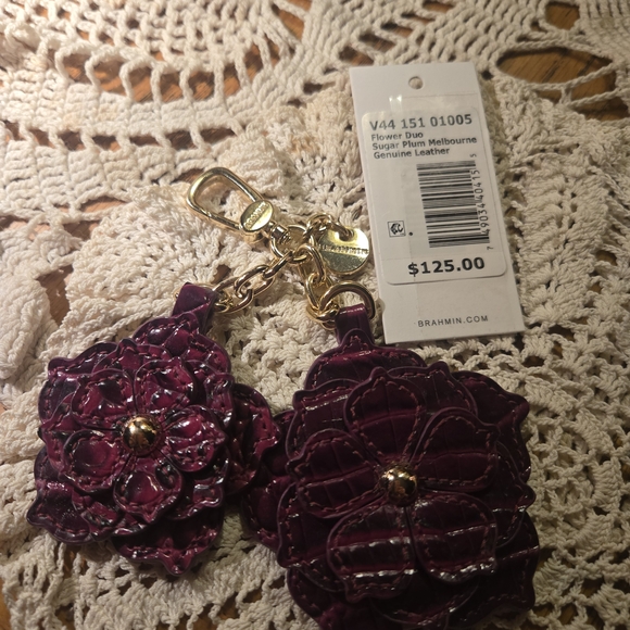 Brahmin Double Leather Flowers - Picture 1 of 3
